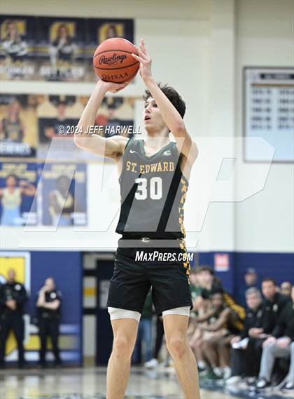 Thumbnail 2 in Brunswick vs. St. Edward (OHSAA D1 Regional Final) photogallery.