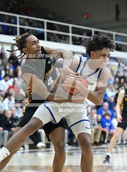 Thumbnail 3 in Brunswick vs. St. Edward (OHSAA D1 Regional Final) photogallery.