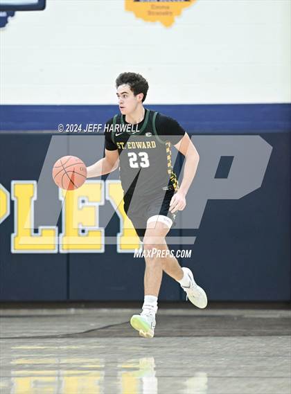 Thumbnail 2 in Brunswick vs. St. Edward (OHSAA D1 Regional Final) photogallery.