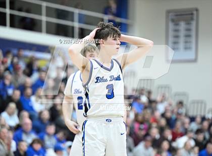 Thumbnail 3 in Brunswick vs. St. Edward (OHSAA D1 Regional Final) photogallery.