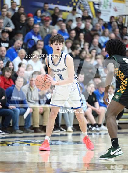 Thumbnail 1 in Brunswick vs. St. Edward (OHSAA D1 Regional Final) photogallery.