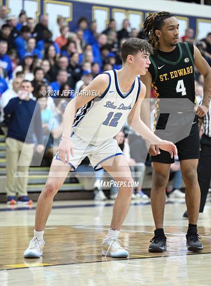 Thumbnail 2 in Brunswick vs. St. Edward (OHSAA D1 Regional Final) photogallery.