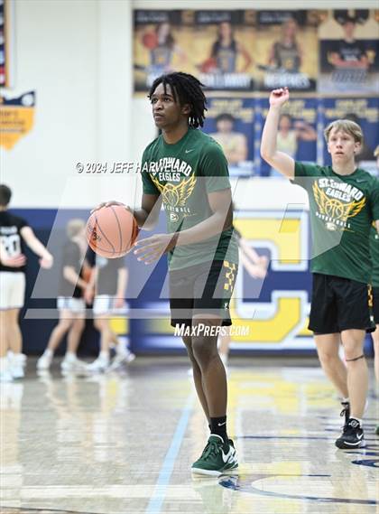Thumbnail 1 in Brunswick vs. St. Edward (OHSAA D1 Regional Final) photogallery.