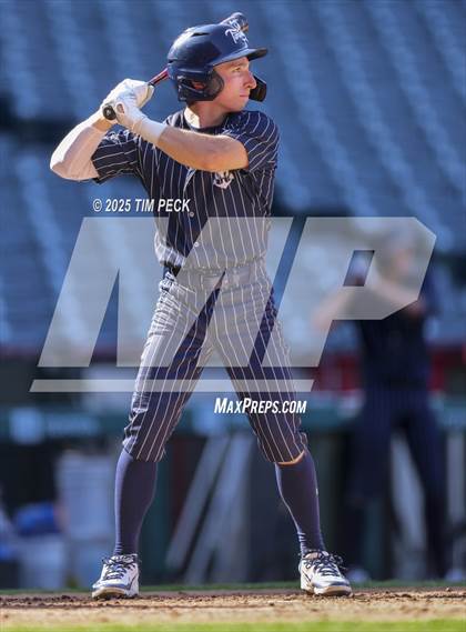 Thumbnail 3 in Newport Harbor @ Mission Viejo photogallery.