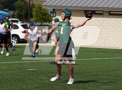 Thumbnail 1 in Somerset vs. Little River Academy (Texas State 7-on-7 Tournament) photogallery.