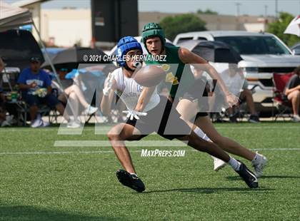 Thumbnail 1 in Somerset vs. Little River Academy (Texas State 7-on-7 Tournament) photogallery.
