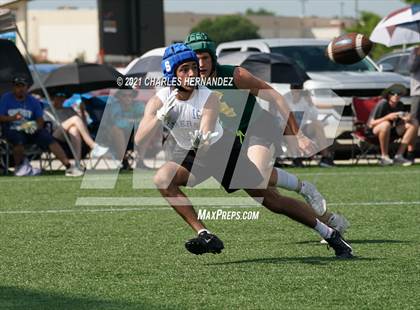 Thumbnail 3 in Somerset vs. Little River Academy (Texas State 7-on-7 Tournament) photogallery.