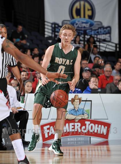 Thumbnail 2 in Royal vs. Tustin (CIF-SS 3AAA Final) photogallery.