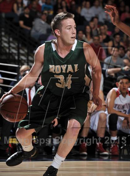 Thumbnail 3 in Royal vs. Tustin (CIF-SS 3AAA Final) photogallery.