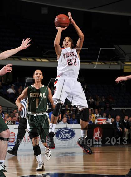 Thumbnail 2 in Royal vs. Tustin (CIF-SS 3AAA Final) photogallery.