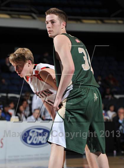 Thumbnail 2 in Royal vs. Tustin (CIF-SS 3AAA Final) photogallery.