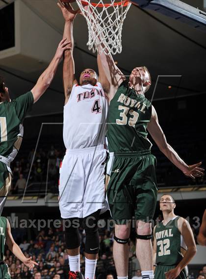 Thumbnail 3 in Royal vs. Tustin (CIF-SS 3AAA Final) photogallery.