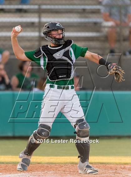 Thumbnail 1 in New Braunfels vs Reagan (6A Bi-district Playoffs) photogallery.