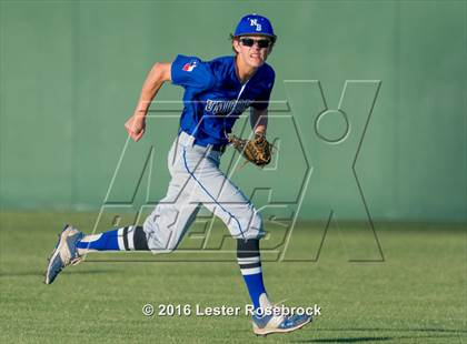 Thumbnail 3 in New Braunfels vs Reagan (6A Bi-district Playoffs) photogallery.