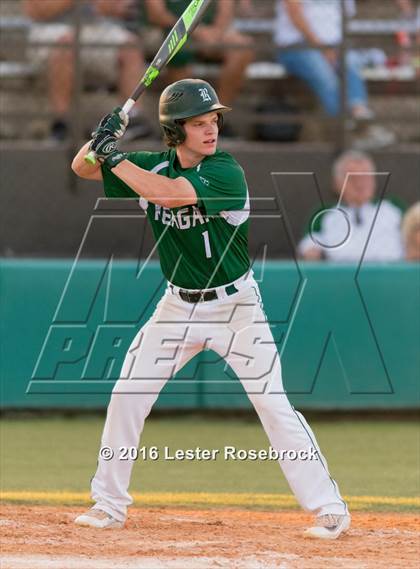 Thumbnail 2 in New Braunfels vs Reagan (6A Bi-district Playoffs) photogallery.