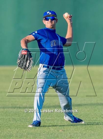 Thumbnail 1 in New Braunfels vs Reagan (6A Bi-district Playoffs) photogallery.