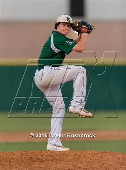 Thumbnail 1 in New Braunfels vs Reagan (6A Bi-district Playoffs) photogallery.