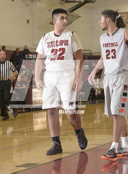 Thumbnail 3 in Foothill vs. West Campus (CIF SJS D4 Semifinal) photogallery.