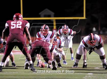 Thumbnail 1 in West Monroe vs. Destrehan (LHSAA Class 5A Semifinal) photogallery.