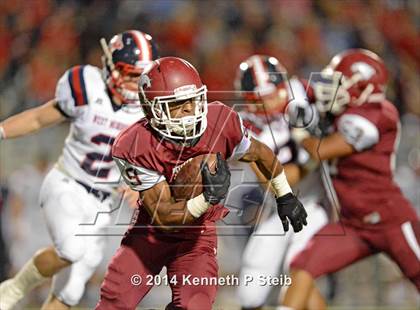 Thumbnail 3 in West Monroe vs. Destrehan (LHSAA Class 5A Semifinal) photogallery.
