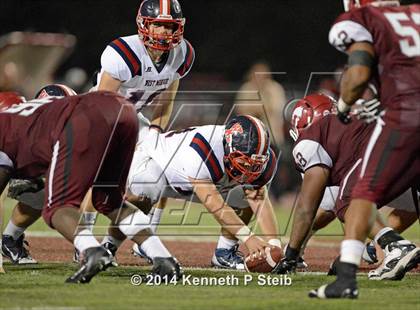 Thumbnail 2 in West Monroe vs. Destrehan (LHSAA Class 5A Semifinal) photogallery.