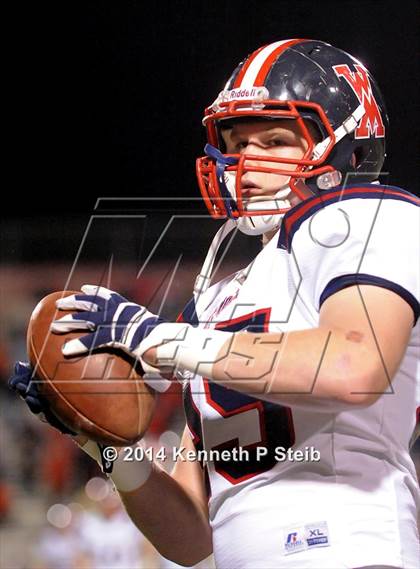 Thumbnail 3 in West Monroe vs. Destrehan (LHSAA Class 5A Semifinal) photogallery.