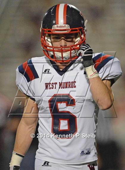Thumbnail 1 in West Monroe vs. Destrehan (LHSAA Class 5A Semifinal) photogallery.