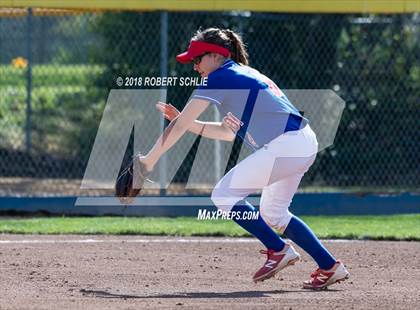 Thumbnail 3 in Folsom @ Oak Ridge photogallery.
