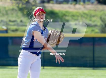 Thumbnail 2 in Folsom @ Oak Ridge photogallery.