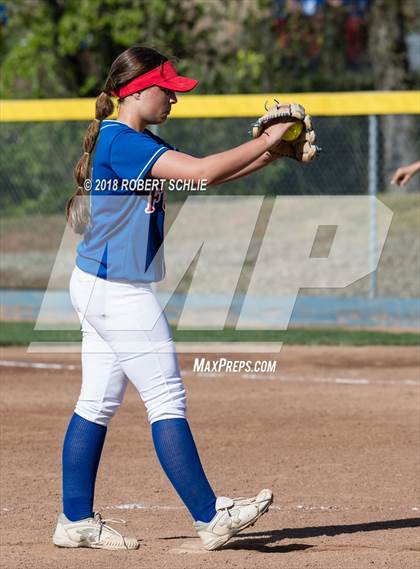 Thumbnail 3 in Folsom @ Oak Ridge photogallery.