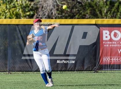 Thumbnail 1 in Folsom @ Oak Ridge photogallery.