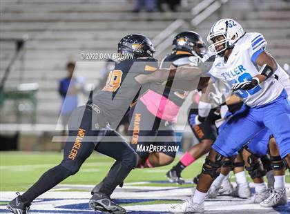 Thumbnail 3 in Tyler @ West Mesquite photogallery.