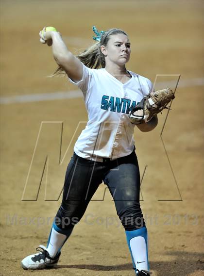 Thumbnail 1 in Santiago vs. Norco (CIF SS D1 Final) photogallery.