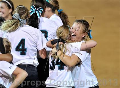 Thumbnail 3 in Santiago vs. Norco (CIF SS D1 Final) photogallery.