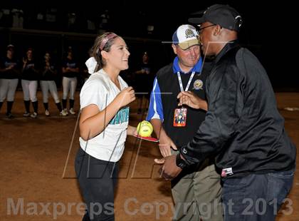 Thumbnail 1 in Santiago vs. Norco (CIF SS D1 Final) photogallery.