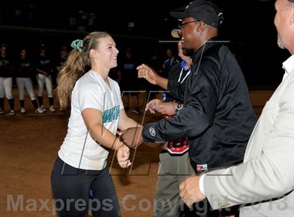 Thumbnail 3 in Santiago vs. Norco (CIF SS D1 Final) photogallery.