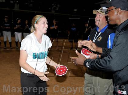 Thumbnail 1 in Santiago vs. Norco (CIF SS D1 Final) photogallery.