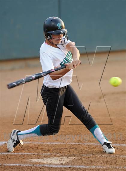 Thumbnail 2 in Santiago vs. Norco (CIF SS D1 Final) photogallery.