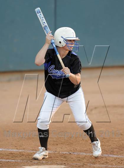 Thumbnail 2 in Santiago vs. Norco (CIF SS D1 Final) photogallery.