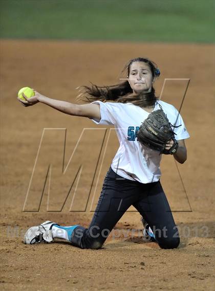Thumbnail 3 in Santiago vs. Norco (CIF SS D1 Final) photogallery.