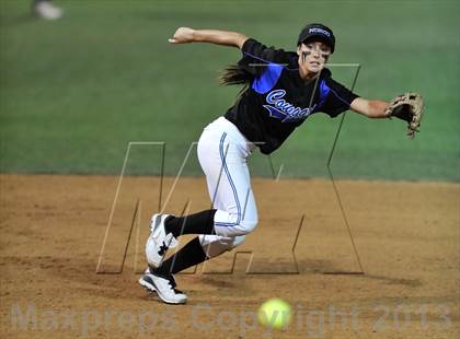 Thumbnail 3 in Santiago vs. Norco (CIF SS D1 Final) photogallery.