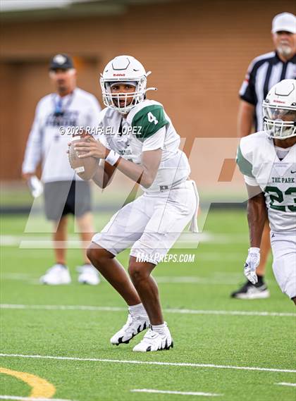Thumbnail 3 in Kingwood Park vs. Galena Park (Scrimmage) photogallery.