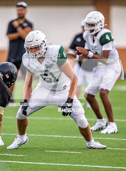 Thumbnail 1 in Kingwood Park vs. Galena Park (Scrimmage) photogallery.