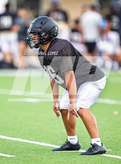 Thumbnail 3 in Kingwood Park vs. Galena Park (Scrimmage) photogallery.