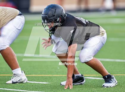 Thumbnail 3 in Kingwood Park vs. Galena Park (Scrimmage) photogallery.