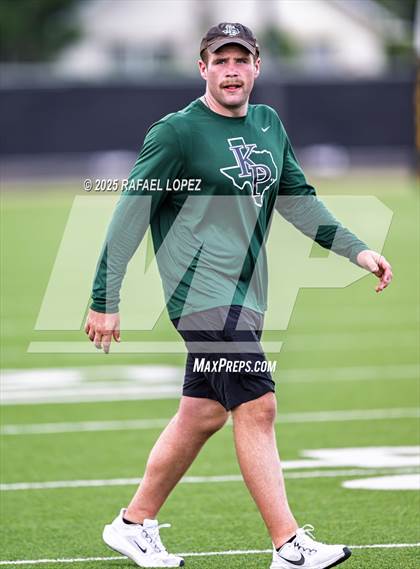 Thumbnail 3 in Kingwood Park vs. Galena Park (Scrimmage) photogallery.