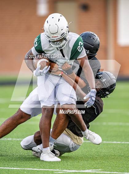 Thumbnail 1 in Kingwood Park vs. Galena Park (Scrimmage) photogallery.