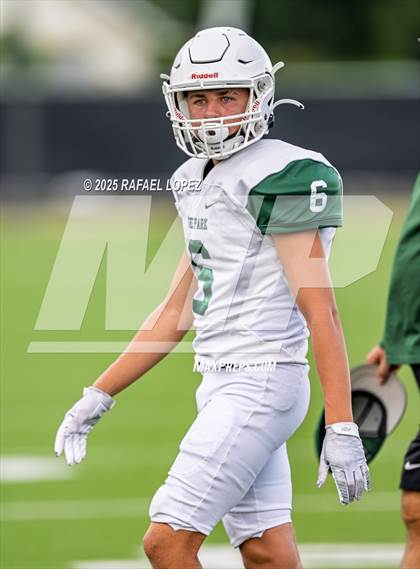 Thumbnail 1 in Kingwood Park vs. Galena Park (Scrimmage) photogallery.