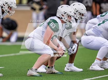 Thumbnail 3 in Kingwood Park vs. Galena Park (Scrimmage) photogallery.