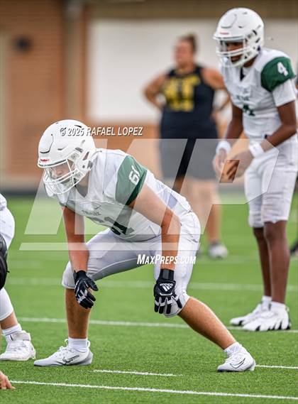 Thumbnail 2 in Kingwood Park vs. Galena Park (Scrimmage) photogallery.